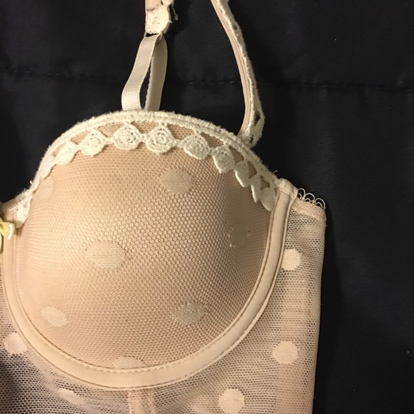 Bra - Picture 2 of 3
